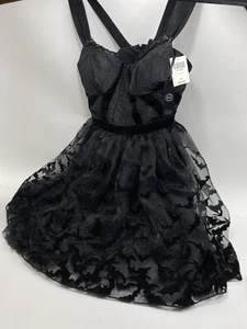 NWT $99. Hot Topic DC Comics Batman Formal Dress Sz S Limited Edition Cosplay - Picture 1 of 11