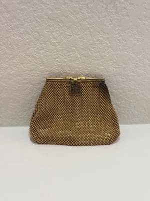 Bolso de mano de noche vintage de malla dorada Whiting & Davis - Hecho en EE. UU. Foto 1 de 4
