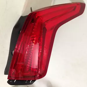 2017 2018 2019 Cadillac XT5 Right PASSENGER Side Tail Light 84057090 OEM Perfect - Bild 1 von 12
