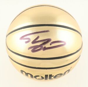 Los Angeles Lakers Shaquille O'Neal Signed Molten Gold Basketball Ball Beckett