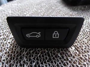 BMW F10 F11 F31 F46 KOFFERRAUM ÖFFNEN SCHALTER SCHLOSS ENTRIEGELN HECKKLAPPENKNOPF 9275121 - Bild 1 von 7