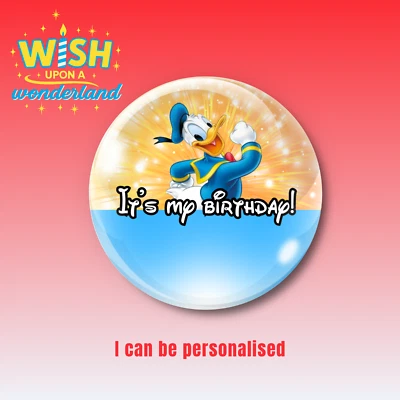 Insignia de botón de cumpleaños personalizada inspirada en Disney del Pato Donald - Disneyland Foto 1 de 4