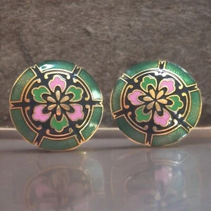 Vtg Cloisonne Earrings Pierced Stud Green Pink Flower Enamel Gold Tone Round 1" - Bild 1 von 7