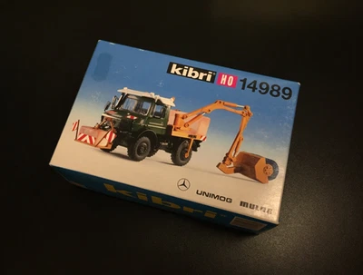 kibri 14989 Bausatz MB UNIMOG mit Tunnelbürste H0 1:87 - Bild 1 von 2