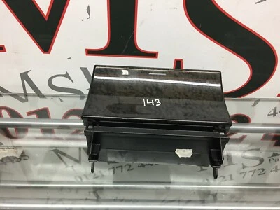 (AS) CENICERO DE CONSOLA CENTRAL MERCEDES BENZ W210 CLASE E CON MOLDURAS DE MADERA Foto 1 de 4