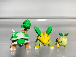 Turtwig, Grotle, Torterra(H1.0"-1.5")Pokemon Yoshinoya, Tomy, Bandai Figure Toy. - Bild 1 von 4