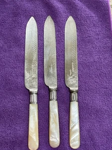 Cuchillos de postre antiguos Sheffield nácar - Juego de 3 - Era victoriana - Imagen 1 de 15