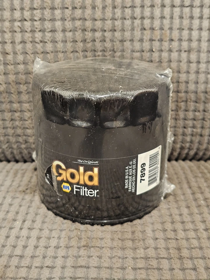 NAPA Gold 7899 - Filtro de aceite Foto 1 de 2