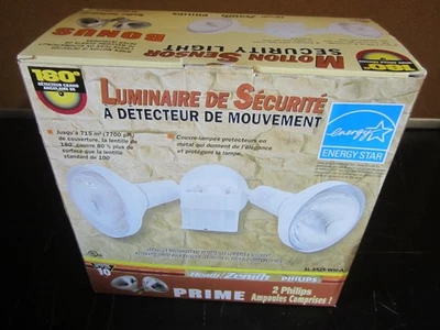 Electric SL-9525-WH-a 180 Degree Motion Activated Security Light, White - Image 1 of 4