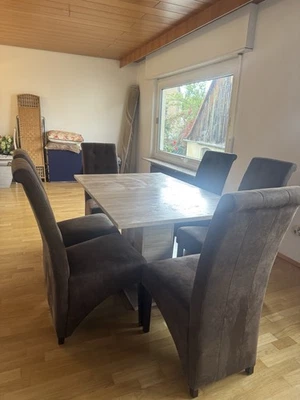 Moderner Esstisch mit 6 Stühlen + Ersatzstuhl – wie neu! - Bild 1 von 4