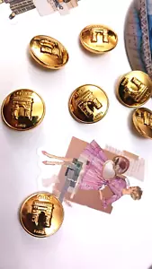 Vintage Celine Button 18 mm Single (ONE) gold tone France - Picture 1 of 2