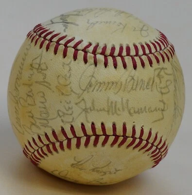 1979 Reds 28x Team Signed Baseball PSA/DNA Big Machine w Johnny Bench Tom Seaver - Image 1 of 4