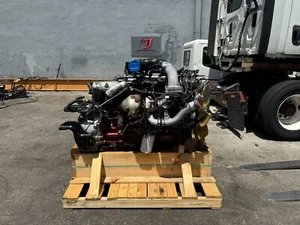 2012 HINO J08E-VC Diesel Engine, EPA10, Family # CHMXH07.7JVC, 7.7L, 220HP - Picture 1 of 8