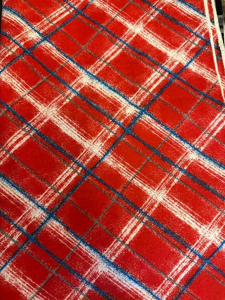 2  YDS UNCUT SUPER SNUGGLE FLANNEL FABRIC RED WHITE BLUE AMERICANA PRINT JOANN - Image 1 of 1