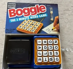 Juego de palabras Boggle de colección de Parker 1985 - (8 años+) ~ Completo años 80 diversión familiar - Imagen 1 de 9