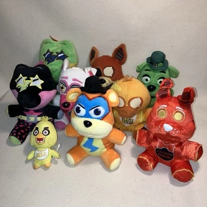 FNAF Funko Five Nights At Freddy's Peluche Lote de 9 Peluches Variedad - Imagen 1 de 8