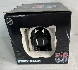 FOREVER Collectible PITTSBURGH PENGUINS Logo NHL Black/White IGLOO PIGGY BANK 7" - Bild 1 von 11
