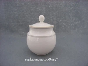 Marks & Spencer Lumiere Zuckerdose mit Deckel - Bild 1 von 1