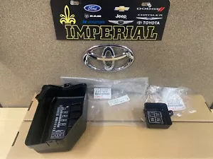 1993-1998 TOYOTA MK4 SUPRA 3.0L TURBO FUSE & RELAY BLOCK COVERS OEM NEW GENUINE - Imagen 1 de 8