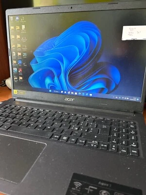 Acer aspire 3, Nero come nuovo- 16gb RAM 512gb memoria  - Immagine 1 di 4