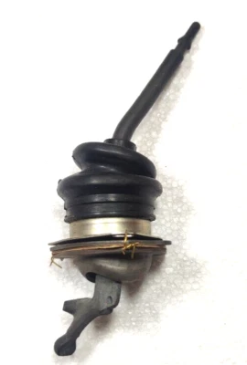 Palanca de cambio de marchas de 4 velocidades completa LADA 2101-2107 NIVA 2121 Foto 1 de 4