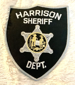 WEST VIRGINIA WV HARRISON CONTEA SCERIFFO BELLA TOPPA SPALLA POLIZIA - Foto 1 di 2
