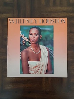 WHITNEY HOUSTON Self Titled 1985 ARISTA CRC Pressing AL8-8212 LP VG+  Foto 1 de 4