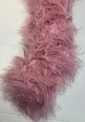 Feza Lady Novelty Yarn Unit of 1 Pink Soft Fluffy Textural New No Label - Image 1 of 3