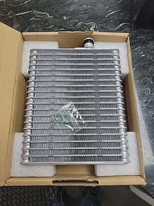 A/C Evaporator Core Front for Dodge Ram 1500 2009-2010 Ram 2500 3500 3.7L 4.7L - Bild 1 von 2