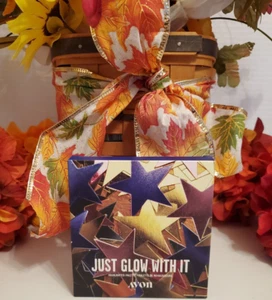 Avon ~ Just Glow With It Highlighter Palette⭐12 g 0.42 oz ~ Limited Edition~New - Picture 1 of 7