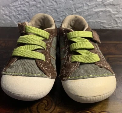 Zapatos Stride Rite Goodwin para niños de lona de gamuza talla 3,5 Foto 1 de 4