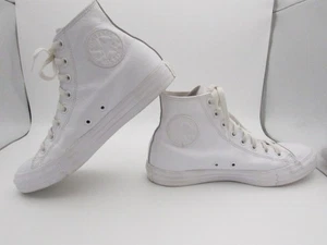 Converse Unisex Chuck Taylor All Star 1T406 White Casual Shoes Sneakers Sz M7 W9 - Picture 1 of 10