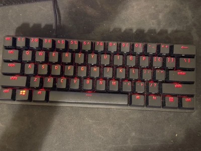 Vários acessórios para jogos (pc e console) - Imagem 1 de 4