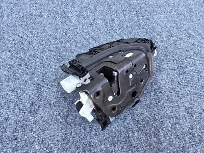 REAR RIGHT DOOR LOCK LATCH ACTUATOR 7K OEM 2021-2024 AUDI A4 A5 S4 S5 Q5 SQ5 - Image 1 of 4