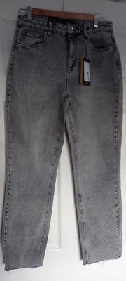 VERO MODA Jeans  30W 32L Grey Straight Leg Fray Hem Stretch Zip Fly New With Tag - Image 1 of 4