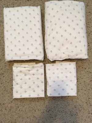 ANTHOLOGY Matrimonial/Double Fitted and Flat Sheets 2 pillowcases CREAM GREY  - Image 1 of 4