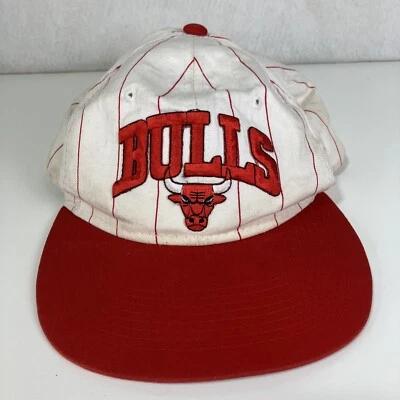 Gorra gorra vintage de los 90 Chicago Bulls Starter Snapback a rayas blancas y rojas RARA Foto 1 de 4