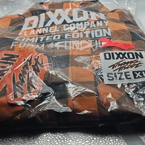 Dixxon  "Travis Twitt" Size XL NWT NIB Long Sleeve Flannel Shirt with Snaps - Picture 1 of 2