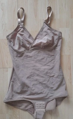 Ladies Beige  Full Body suit shapewear    38 C  wireless removable straps   New - Image 1 of 3