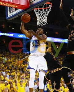Andre Iguodala Dunking Action Golden State Warriors 8x10 NBA Basketball Photo - Picture 1 of 1