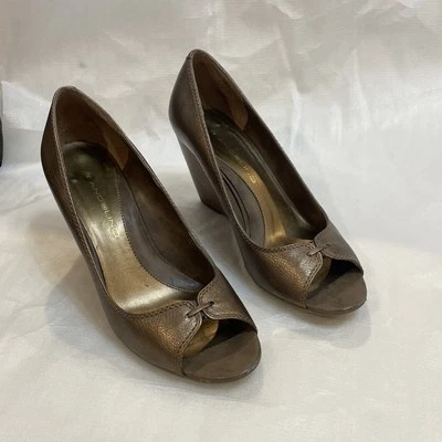 Bandolino Women's Taupe Upper Leather Peep Toe Wedge Slip On Pumps 7.5 M - Image 1 of 4