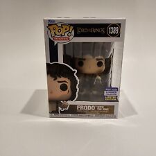 Funko Pop! Lord of the Rings - Frodo with the Ring #1389 - SDCC Summer Exclusive