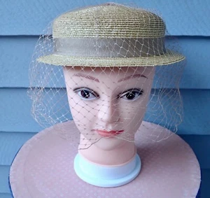 VTG STRAW HAT W/ VEIL, RIBBON. 21" INSIDE CIRCUM. "MADCAPS". VERY FINE CONDITION - Picture 1 of 8