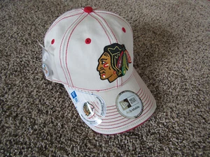 SELTENE NEU MIT ETIKETT MAGNETISCH CHICAGO BLACKHAWKS HOCKEY NHL NEW ERA VERSTELLBARE MÜTZE KAPPE SCHARF - Bild 1 von 15
