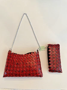 Menge 2 Kaugummi Süßigkeiten Verpackung geflochtene Geldbörsen Neuheit Cola rot/schwarz NEU - Bild 1 von 21