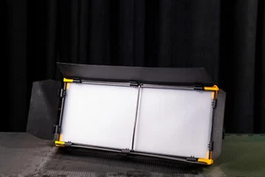 Godox LD150R RGB Panel Light Kit 150W CRI 96 TLCI 97, 2500K-8500K Silent Mode - Picture 1 of 8