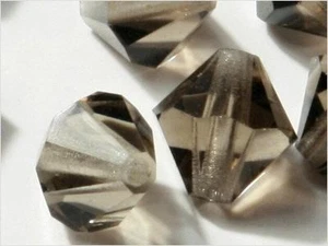 Lot (50) Czech vintage transparent grey faceted bicone glass beads - Picture 1 of 2