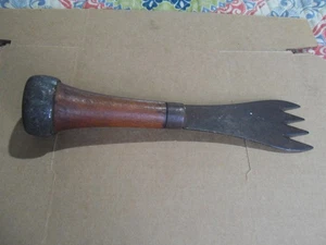 OLD VINTAGE ICE CHIPPER AS PICTURED - Picture 1 of 10