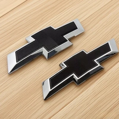 Chevrolet Traverse 2018-2024 pajarita parrilla delantera emblema cromado 23165730 OEM Foto 1 de 4