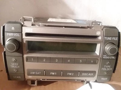 RECEPTOR RADIO REPRODUCTOR CD 2009 2010 09-10 TOYOTA MATRIX 8612002710 11819 Foto 1 de 4